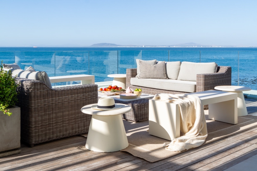 To Let 3 Bedroom Property for Rent in Mouille Point Western Cape